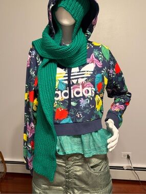 COLLUSION Green Knit Hooded Scarf